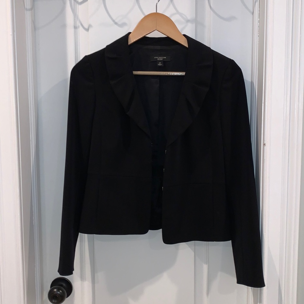 Ann Taylor Cropped Blazer